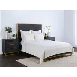 Beata Modern Classic White Velvet Quilt - Queen|