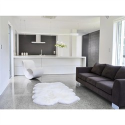 Veruca Modern Ivory Sheepskin 4 Pelt Fur Rug - 4'x6'|