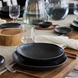 Livia Modern Classic Matte Black Stoneware Dinner Plate - Set of 4|