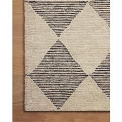 Kaelith French Country Beige Wool Diamond Patterned Rug - 5'x7'6"|