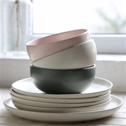 Pacifica Modern Classic Vanilla Stoneware Dinner Plate|