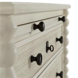 Jennifer Updated Traditional Cream Wood Chest|