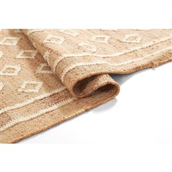 Safiya Coastal Beach Natural Diamond Patterned Jute Rug - 3'6"x5'6"|