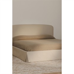 Jezreel Modern Classic Cream Slipcovered Storage Bed - Queen|
