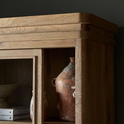 Diego Updated Traditional Honey Brown Oak Display Case|