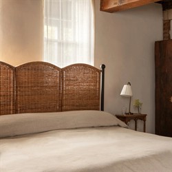 Mirea Coastal Beach Natural Rattan Woven Iron Scalloped Bed - Queen|