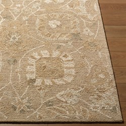 Shyna Updated Traditional Tan Wool Floral Patterned Rug - 5'x7'6"|
