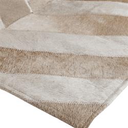 Natural Hide Modern Classic Chevron Pattern Beige Rug - 5'x8'|