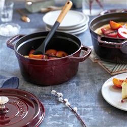 Staub Grenadine Red 2.75 Quart Cast Iron Round Cocotte Pot|