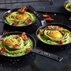 Staub Black Cast Iron Frying Pan - 4..5 Inch|