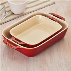 Staub Cherry Red Ceramic Rectangular 2 Piece Bakeware Set|