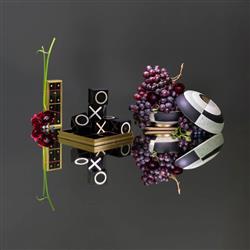 L'Objet Deco Modern Classic Black Natural Shells Brass Base Tic Tac Toe|