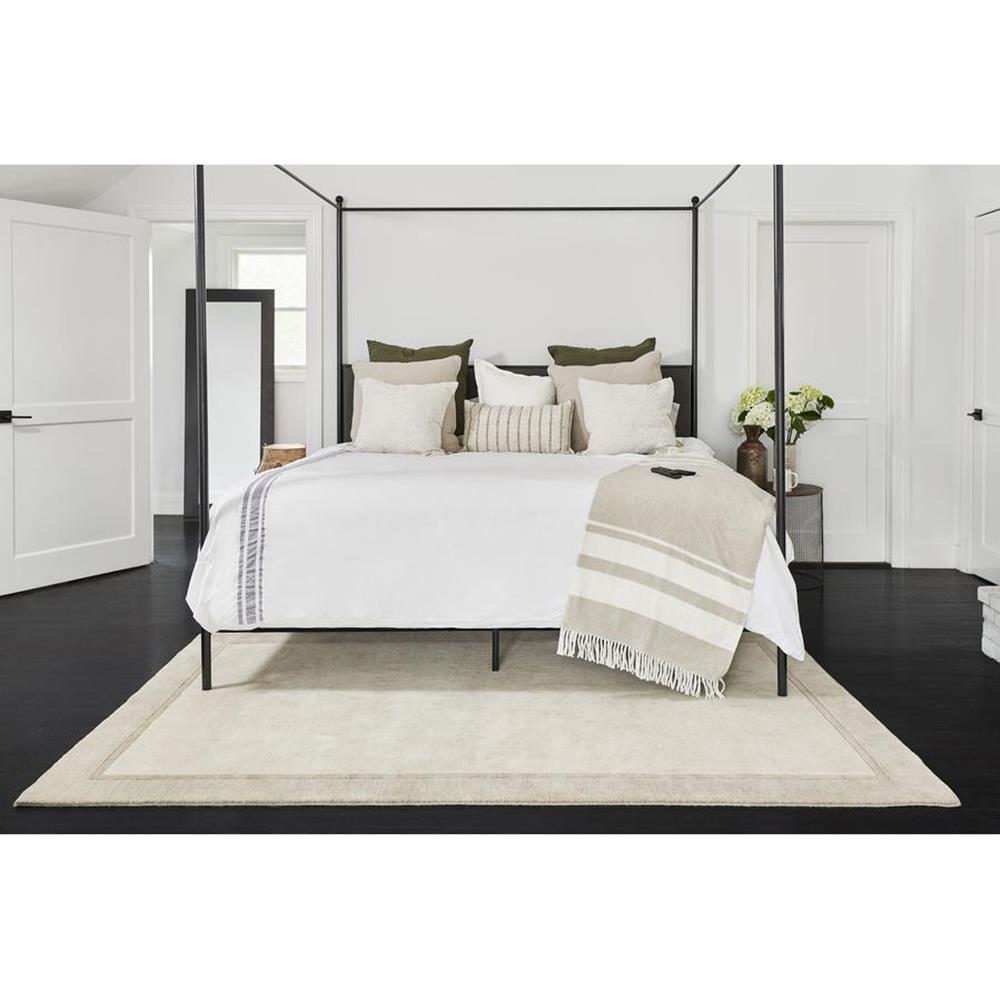 Luka Modern Classic Taupe Wool Border Solid Rug - 3'6"x5'6"|