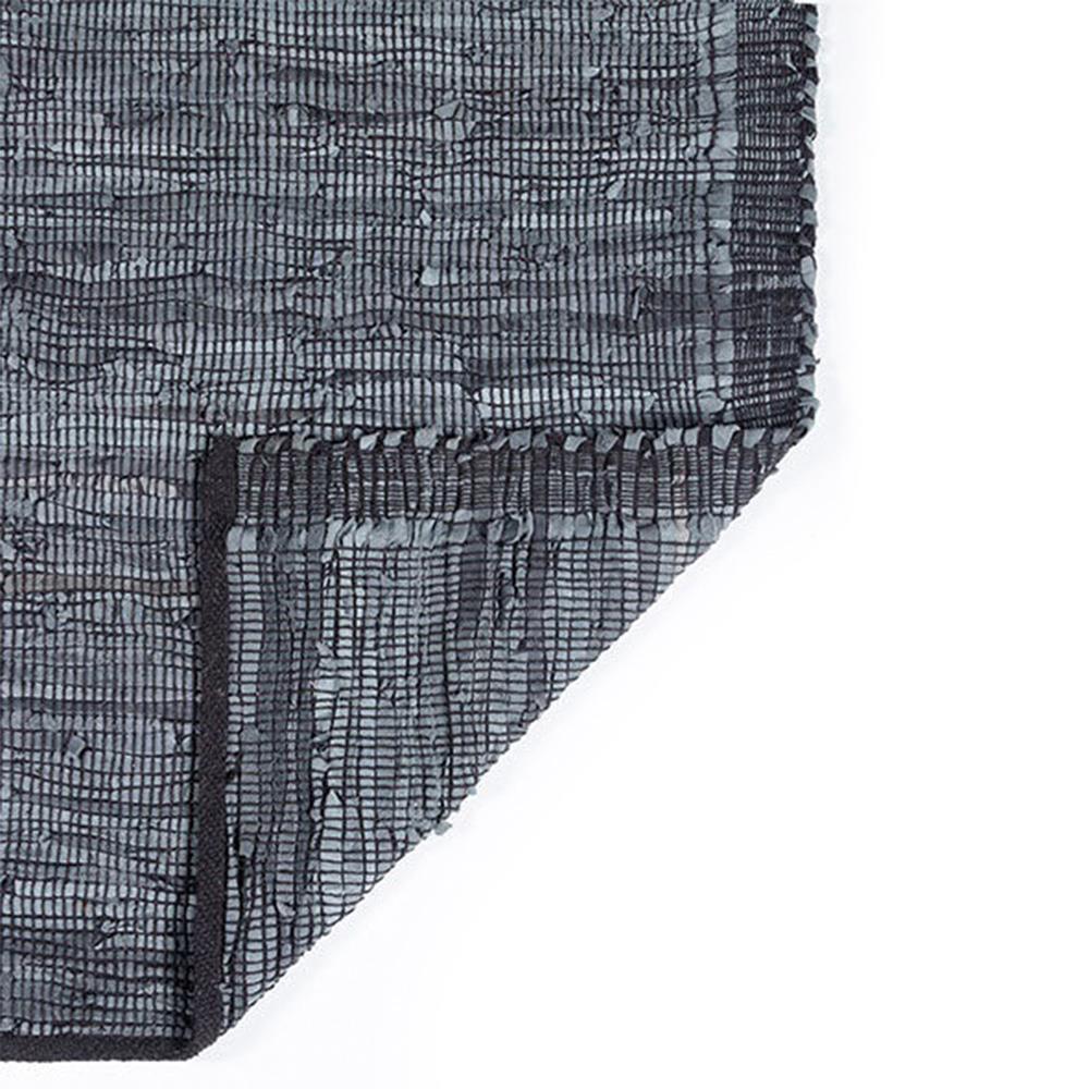 Trisha Coastal Beach Two Tone Dark Blue Leather Solid Rug - 3'6"x5'6"|