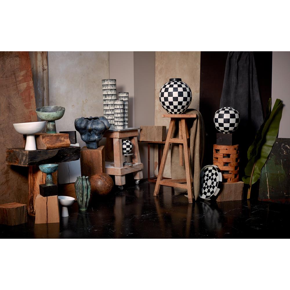 L'Objet Terra Modern Classic Stone White Porcelain Footed Serving Bowl - Small|