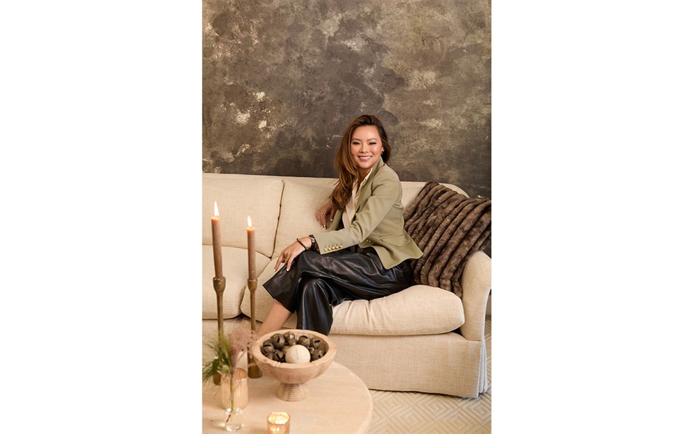 Amelie Warm Oatmeal Sofa - 92&quot;|