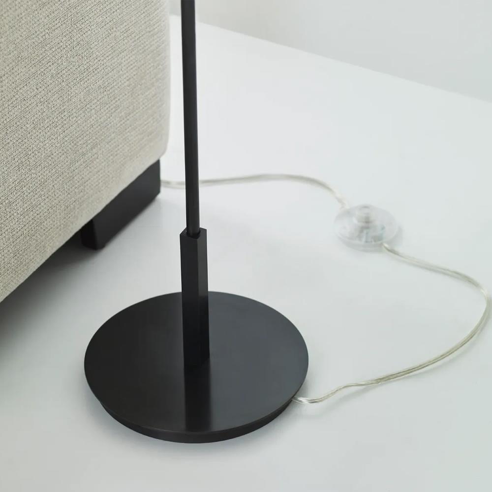 Visual Comfort Hackney Modern Classic Bronze Metal Linen Shade Floor Lamp|