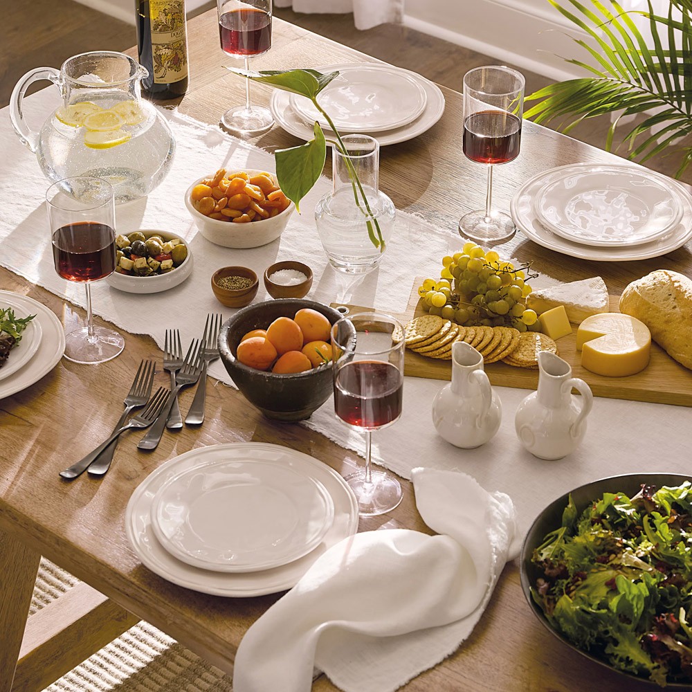 Vince Coastal Beach Brown Wood Extendable Rectangular Dining Table - 92-132"|