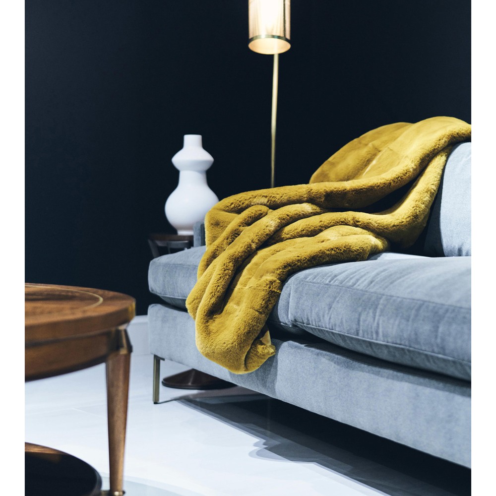 Ronin Modern Classic Brown Walnut Round Coffee Table 41