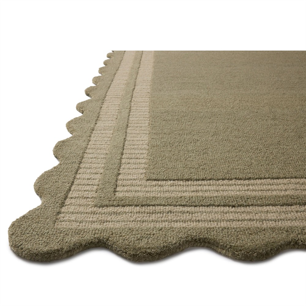 Scottie Updated Traditional Olive Wool Scalloped Solid Border Rug - 5'x7'6"|