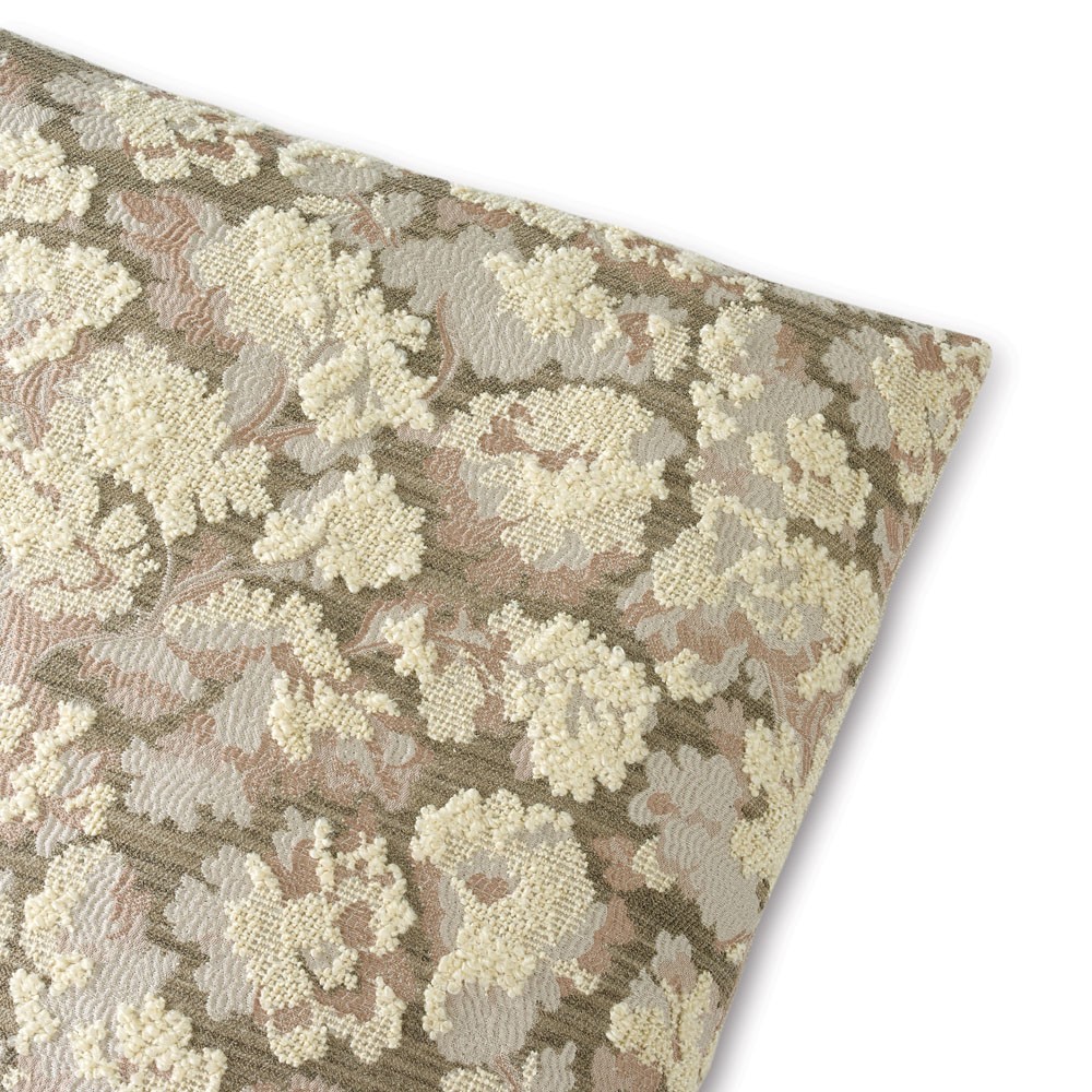 Reese Scallop Embroidered Throw Pillow - 22x22|