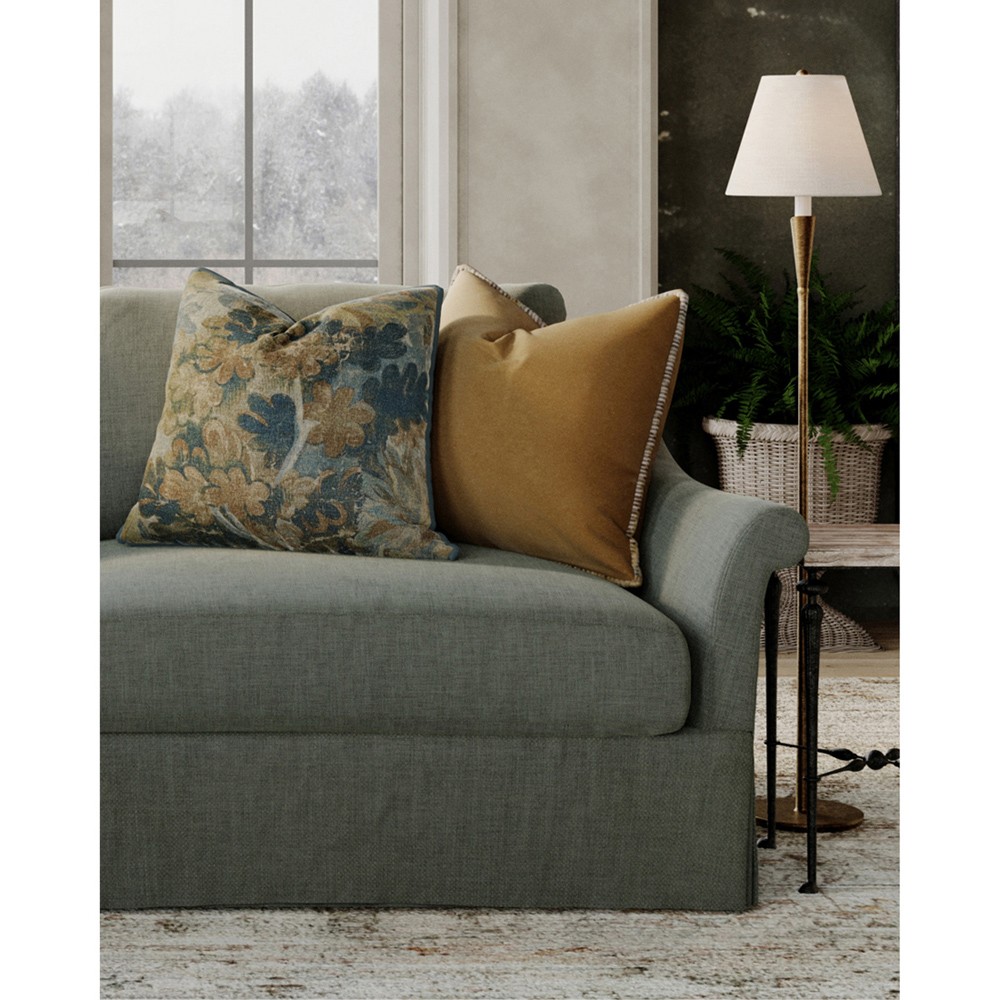 Valeria Verdant Tapestry Printed Velvet Throw Pillow - 22x22 22X22