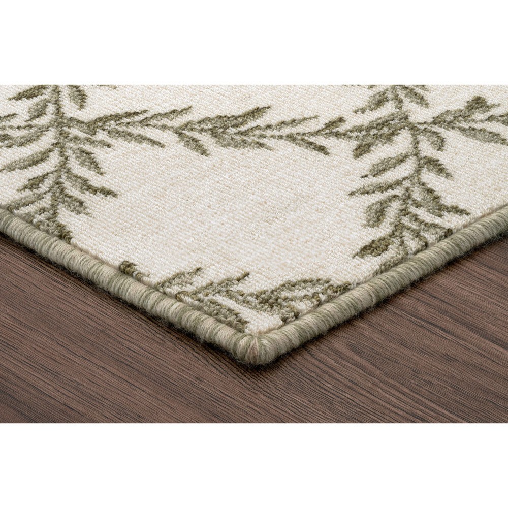 Marithel Updated Traditional Green Wool Floral Patterned Rug - 5'x8'|