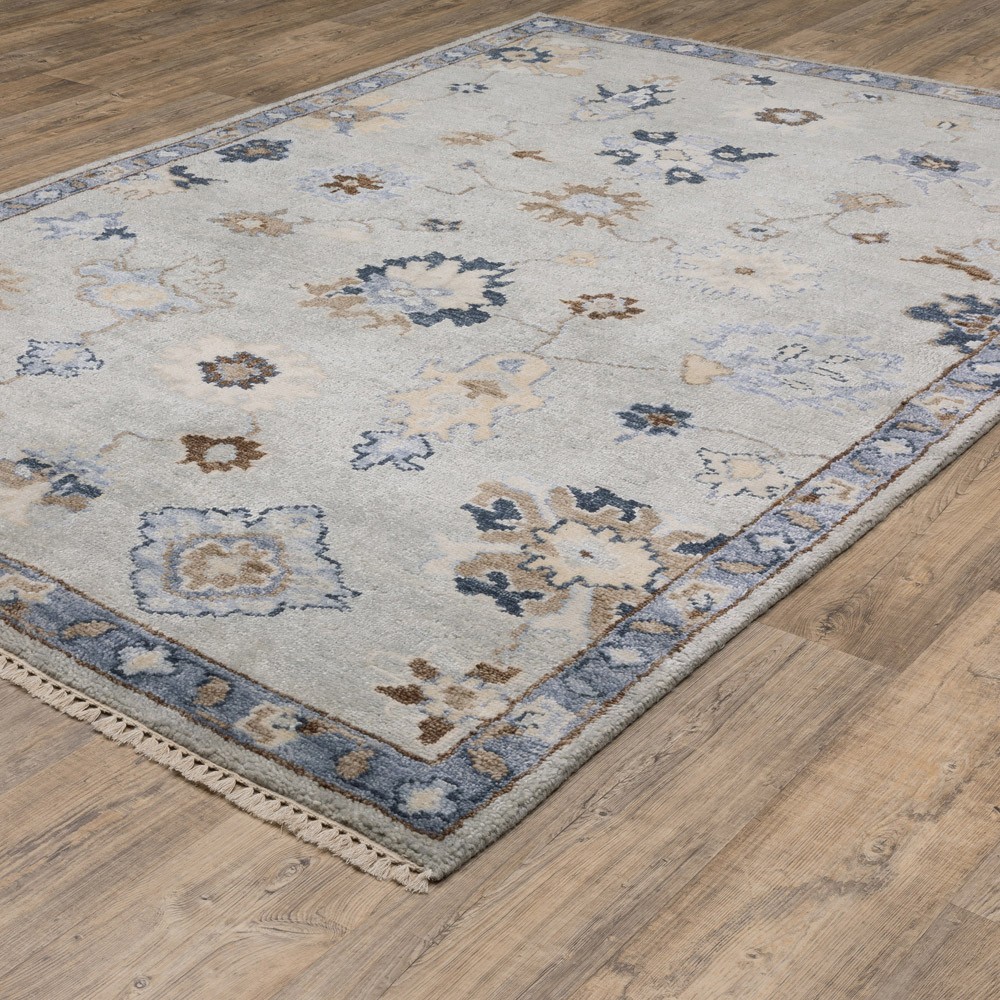 Rowan Updated Traditional Light Blue Wool Oushak Patterned Rug - 6'x9'|