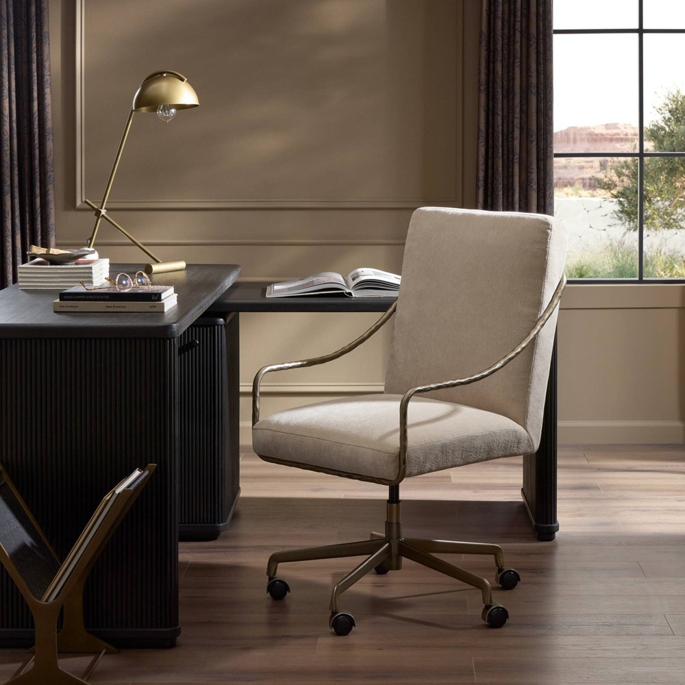 Alonzo Modern Classic Cream Office Desk Chair |