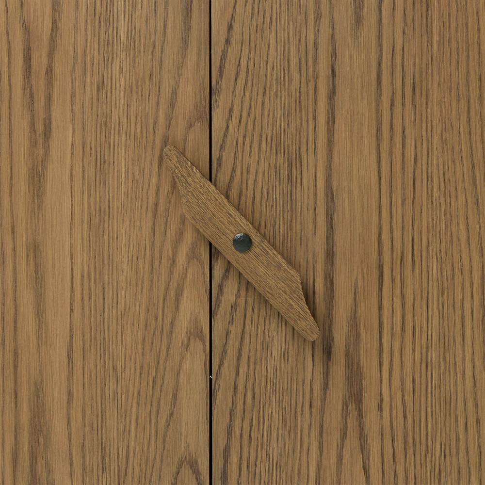 Bedford Rustic Lodge Natural Oak Cabinet|