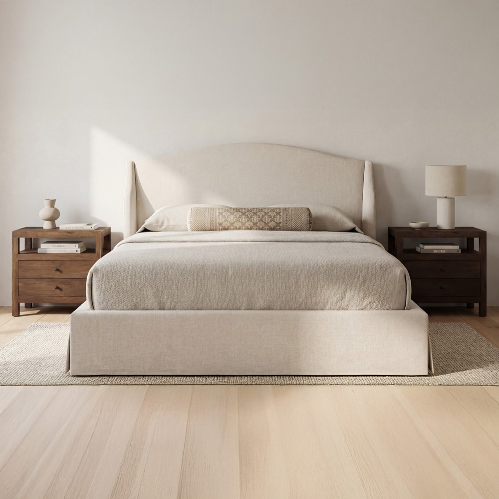 Kershaw Updated Traditional Cream Wingback Storage Bed - Queen|