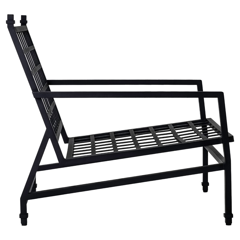 Eterna Updated Traditional Cream Upholstered Black Aluminum Outdoor Lounge Chair|