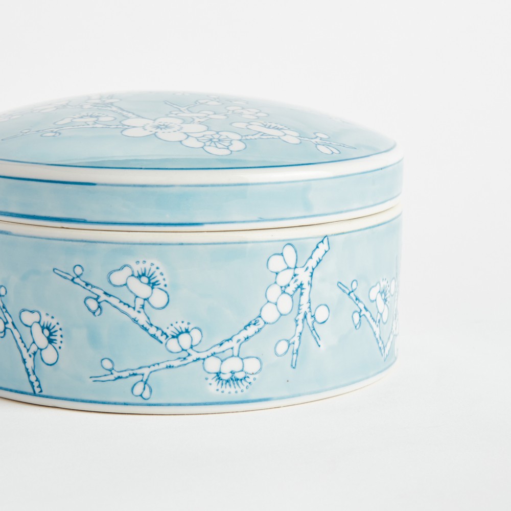 Salvatore French Country Blue Porcelain Lidded Decorative Box|
