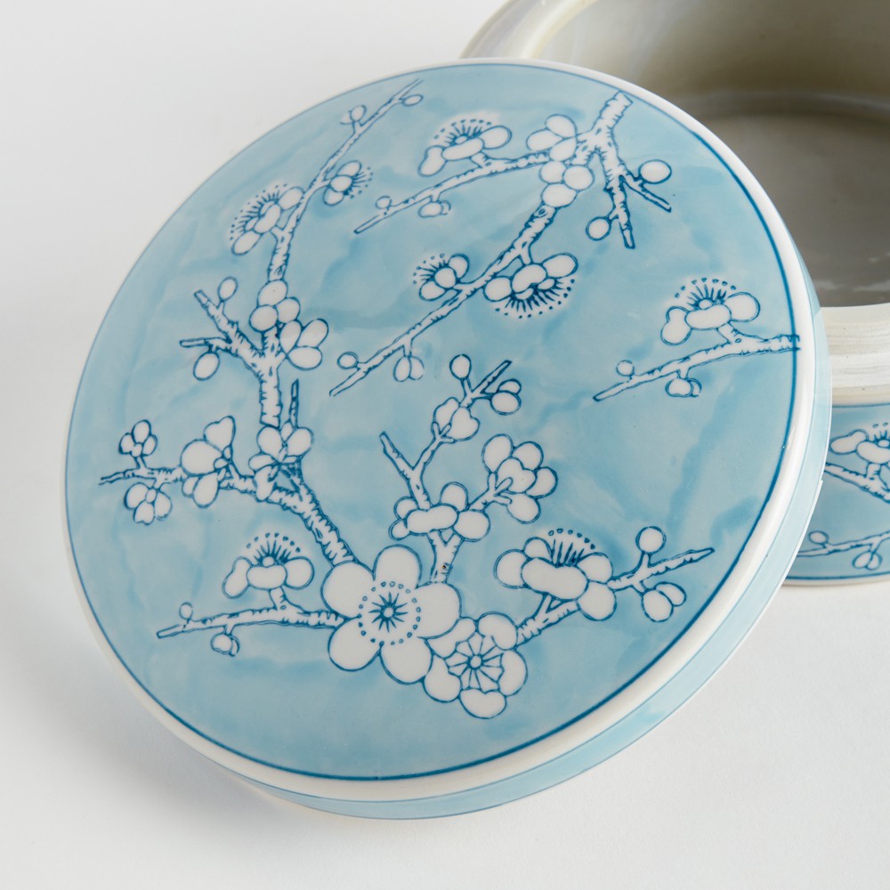 Salvatore French Country Blue Porcelain Lidded Decorative Box|