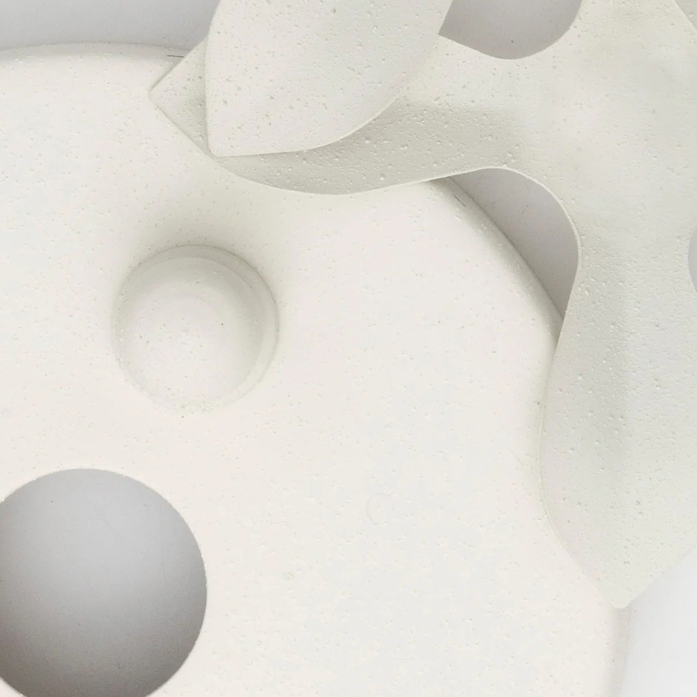 Liora Traditional Matte White Sunburst Round Wall Mirror|