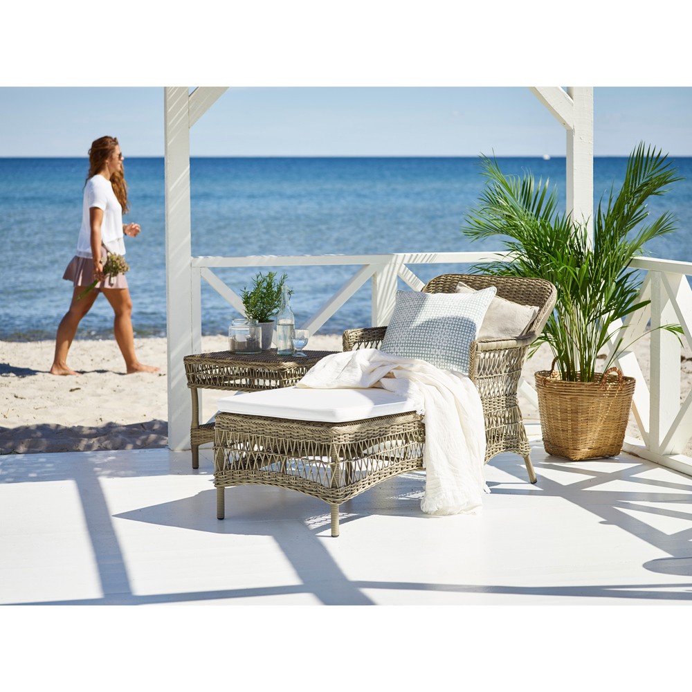 Lara Coastal Beach Antique Woven Aluminum Outdoor Chaise Lounge|