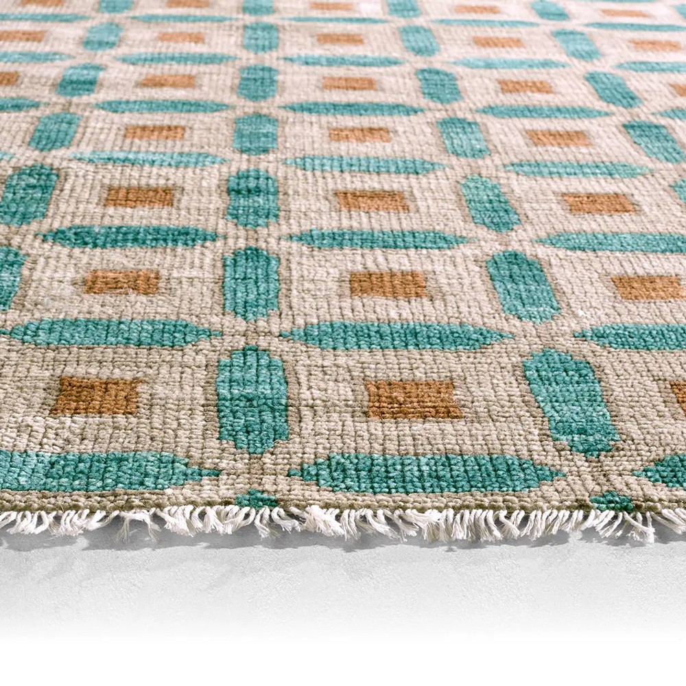 Isadora Updated Traditional Teal Wool Quatrefoil Patterned Hand
