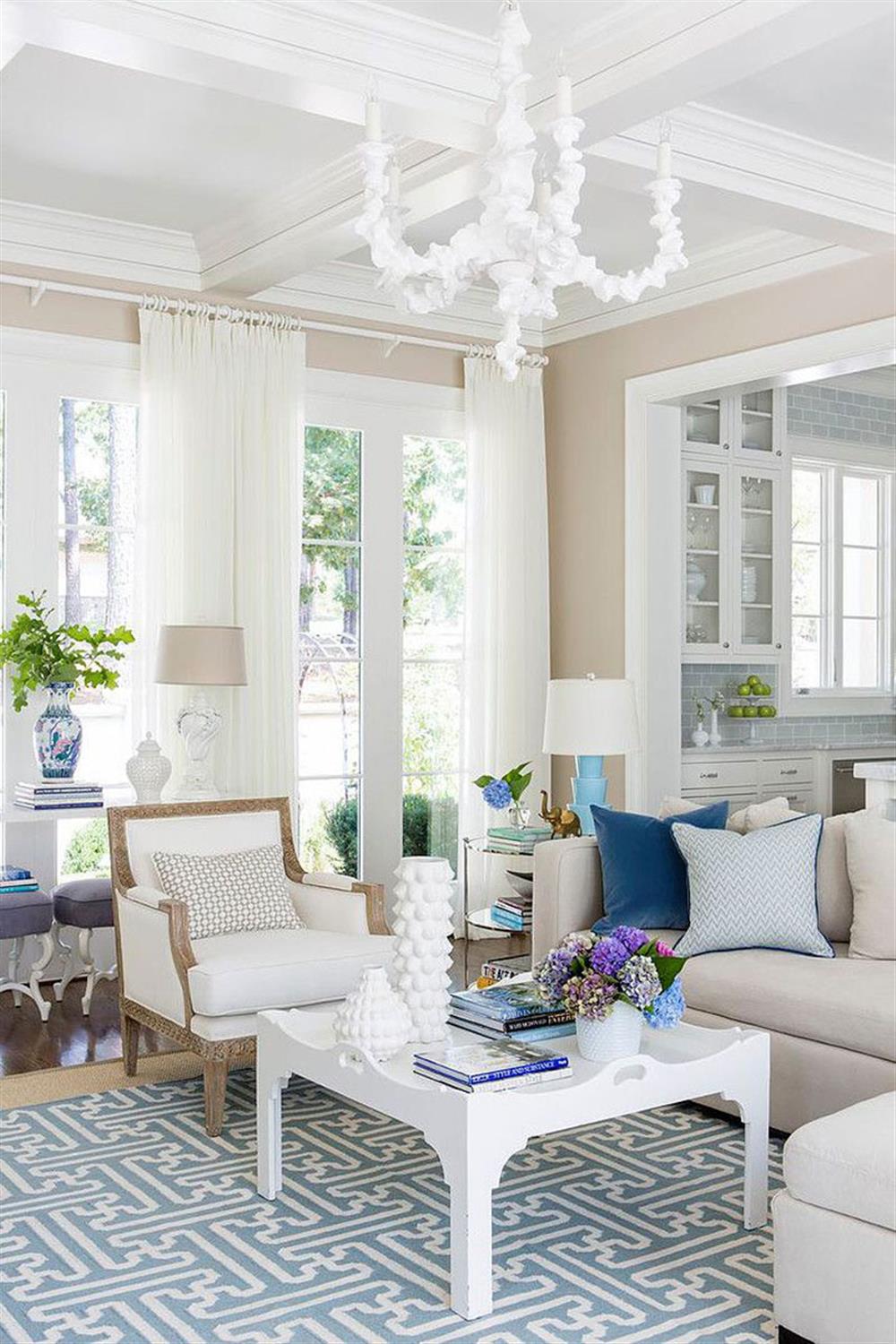 Oly Studio Klemm Global Bazaar White Resin Chandelier