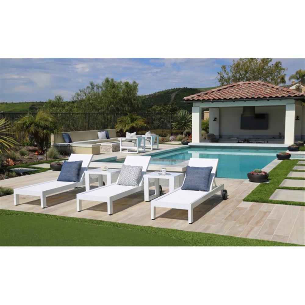 Roman Modern Metal White Chaise Lounge Outdoor|