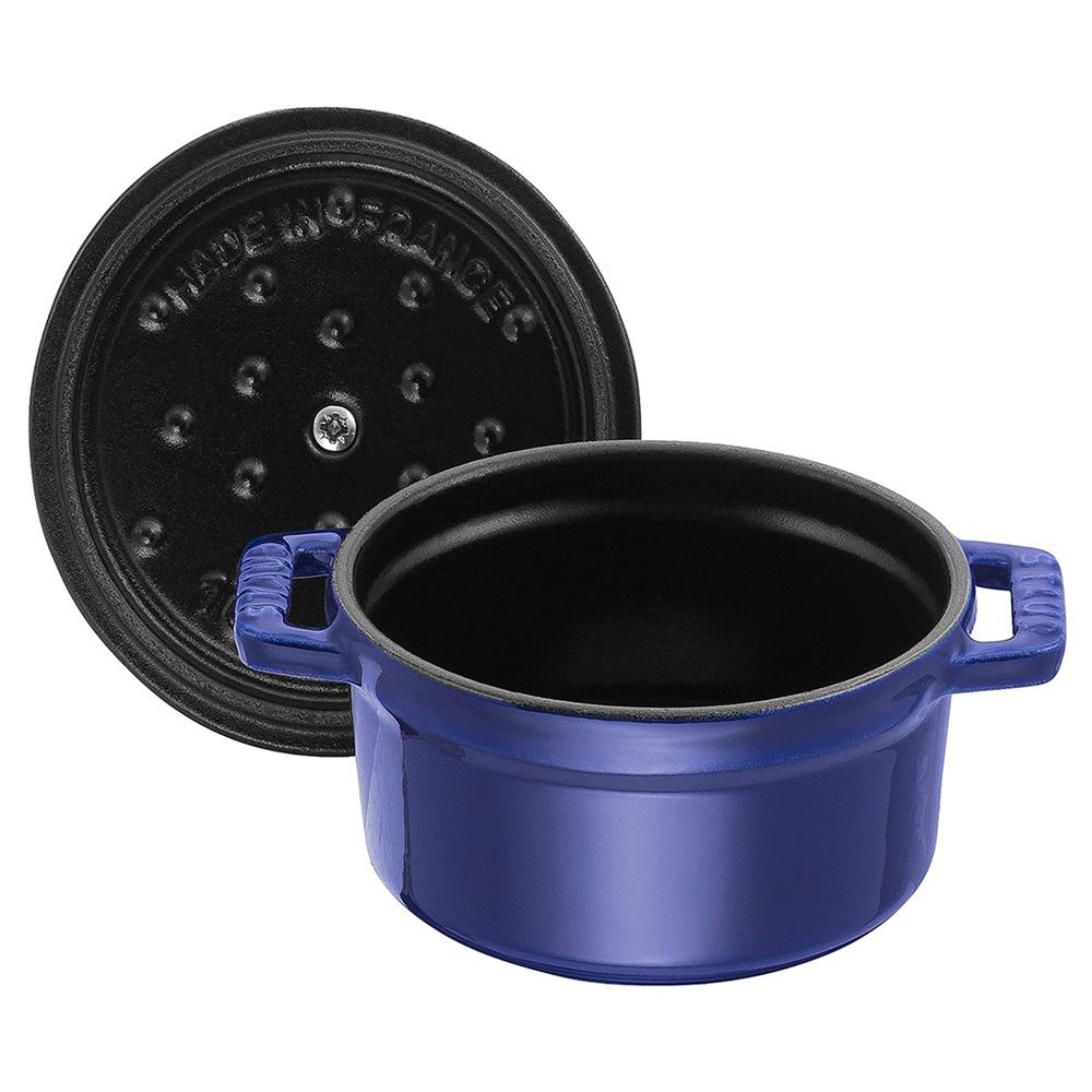 Staub Dark Blue 2.75 Quart Cast Iron Round Cocotte Pot|