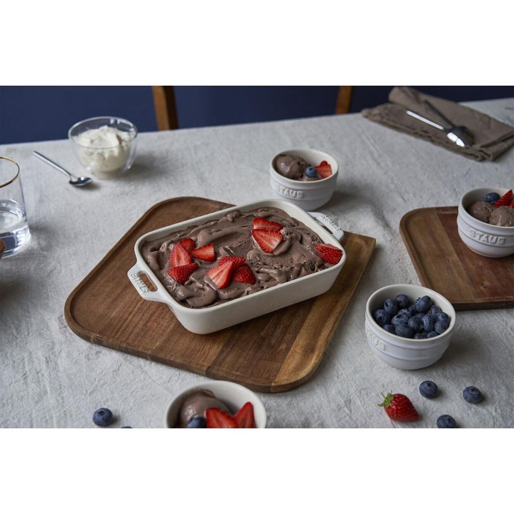 Staub Rustic Ivory Ceramic Rectangular 2 Piece Bakeware Set|