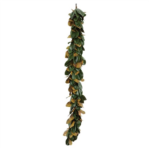 Louisa Updated Traditional Green Magnolia Garland