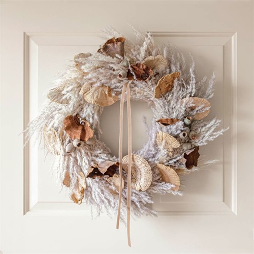 Adelise Coastal Beige Pampas Grass Mushroom Wreath - 18&quot;