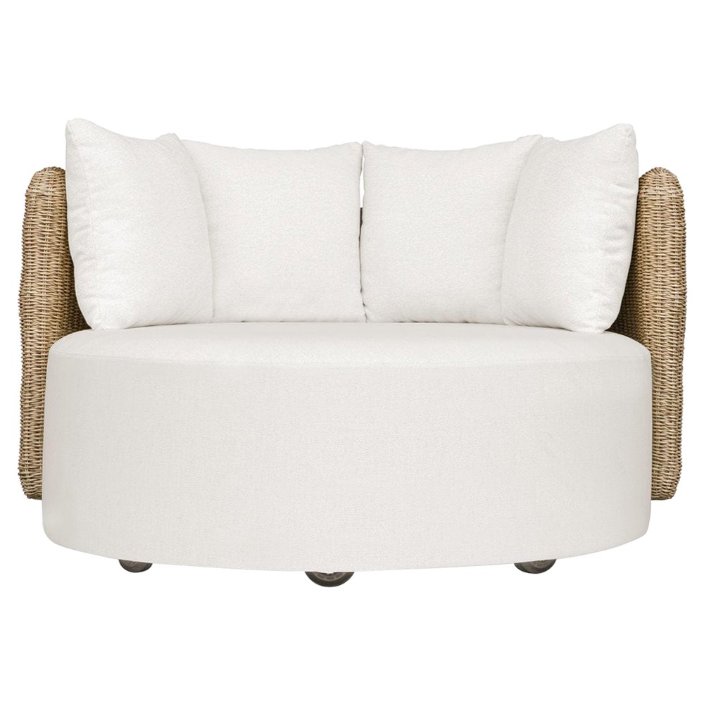 Sunny Coastal Beach Brown Woven Wicker Outdoor Swivel Day Bed|